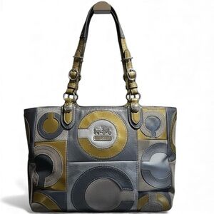 ✨ Coach Legacy Patchwork Leather Tote G1069-15748 – Luxe Rare Statement Bag 💼 ✨